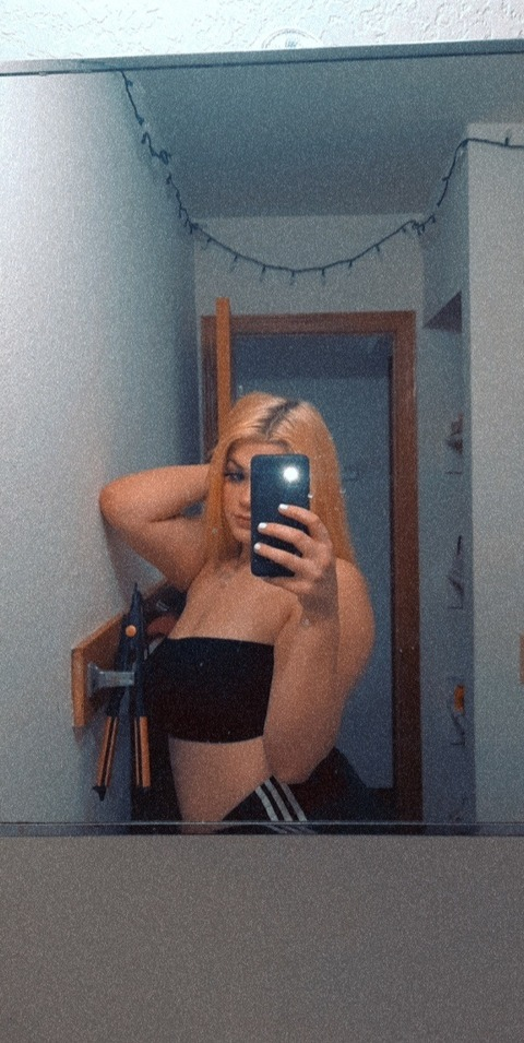 Leaked luveve08 header onlyfans leaked