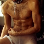 lykvhen Profile Picture