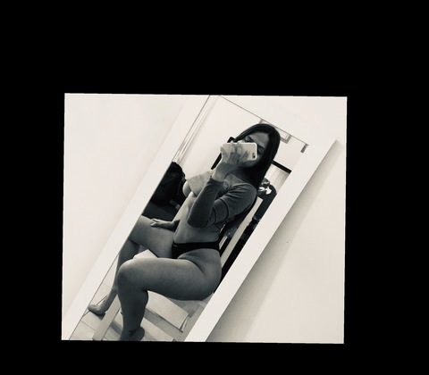 Leaked melodilatina header onlyfans leaked