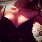 michaela_bond Profile Picture