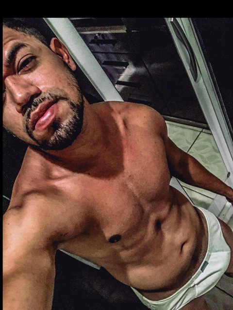 Leaked michaelcouto4free header onlyfans leaked