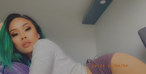 Leaked mommymilfiger header onlyfans leaked