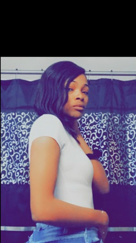 Leaked moniccalewinsky header onlyfans leaked