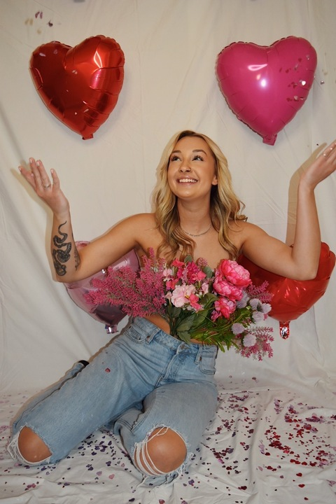 Leaked naomiflower header onlyfans leaked