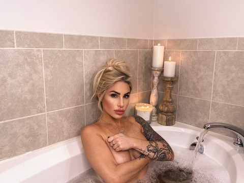 Leaked nikkiluciaafree header onlyfans leaked