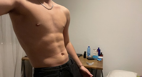 ofhd2003 onlyfans leaked picture 2