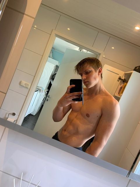 oligastroplus onlyfans leaked picture 2
