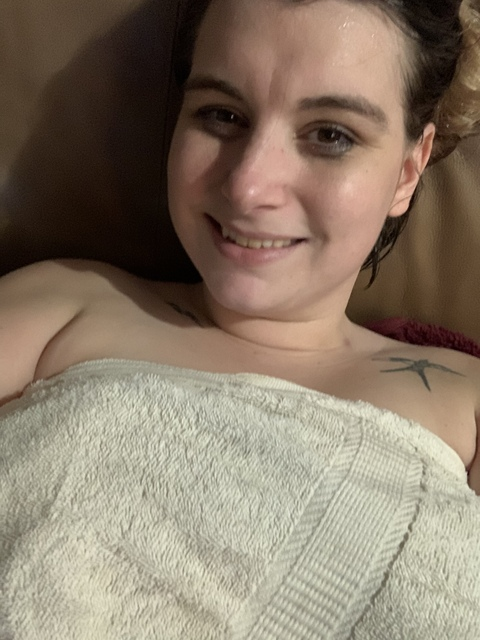 Leaked pindseylie header onlyfans leaked