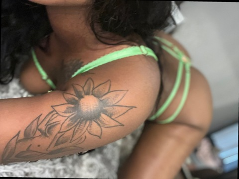 Leaked prettydollarx header onlyfans leaked