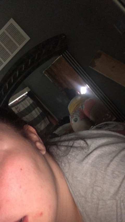 Leaked prettylittlecumslutt header onlyfans leaked