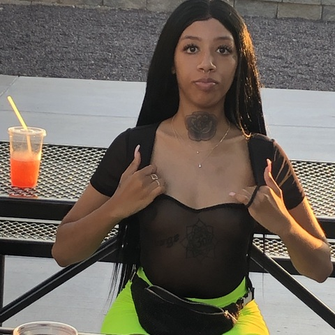 Leaked queenfuhness header onlyfans leaked