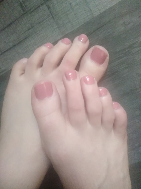 Leaked queeniefeetxo header onlyfans leaked