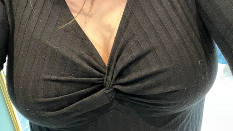Leaked queeniesarahvip header onlyfans leaked