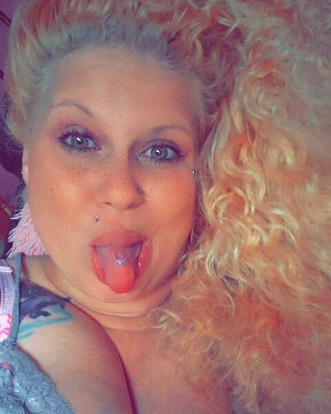 Leaked queenredstarr header onlyfans leaked