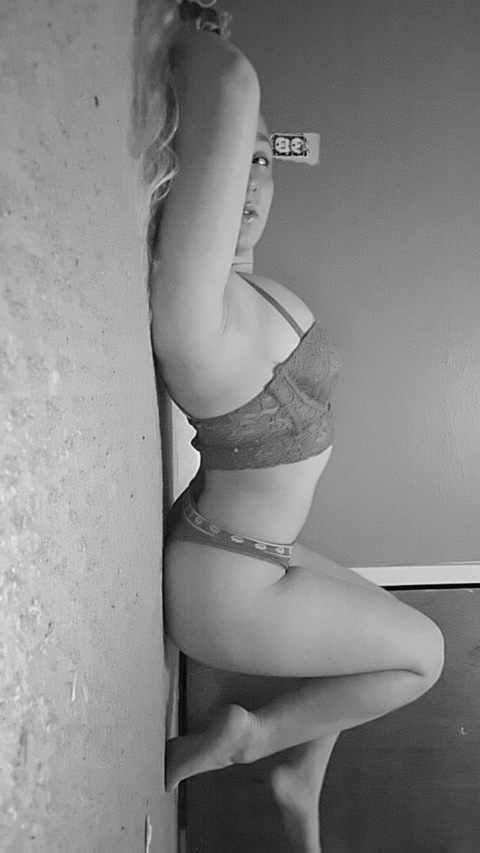 Leaked rachelsupak1 header onlyfans leaked