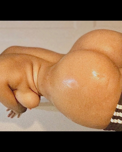 Leaked renayblue_xo header onlyfans leaked