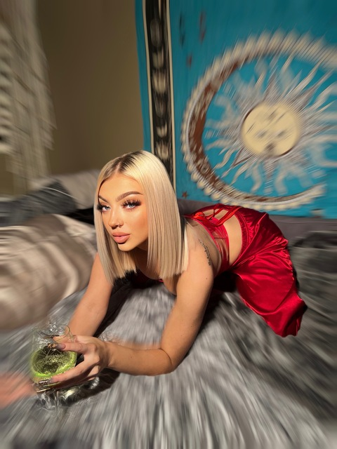 Leaked roselykayyy1 header onlyfans leaked