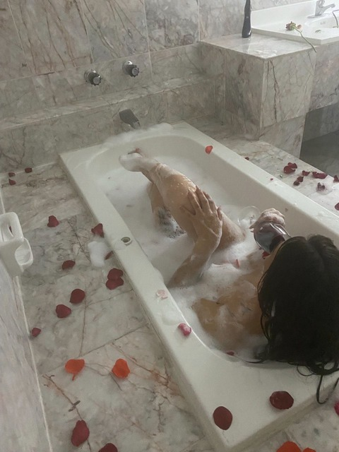 Leaked saraei header onlyfans leaked