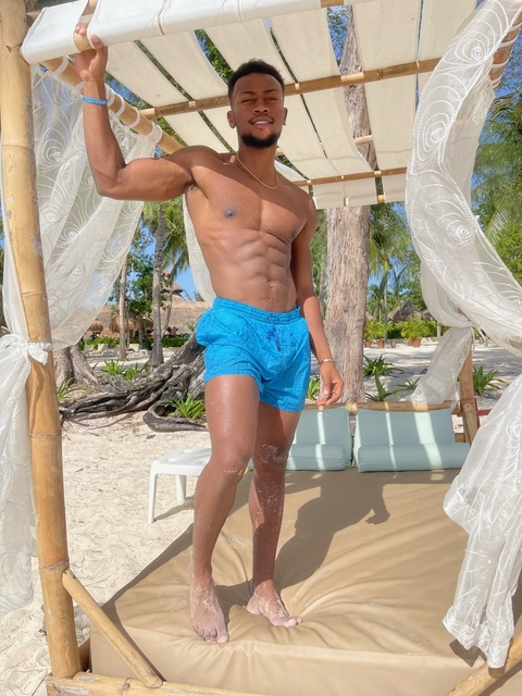 savage_24nj8 onlyfans leaked picture 2