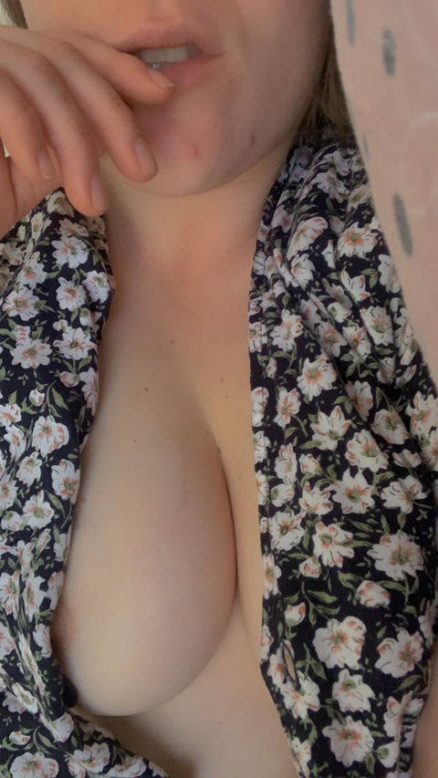 Leaked sophie-c header onlyfans leaked