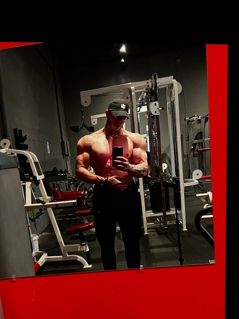 Leaked swiftshredz header onlyfans leaked