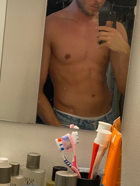 Leaked t-dog_23 header onlyfans leaked