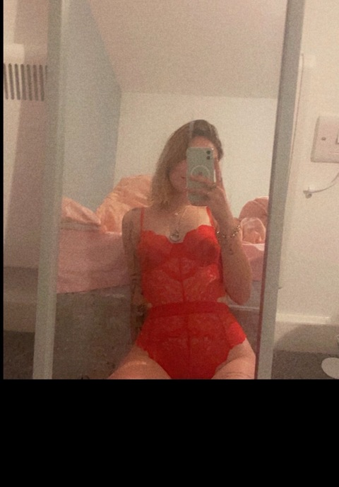 Leaked thatcommontattedgirl header onlyfans leaked