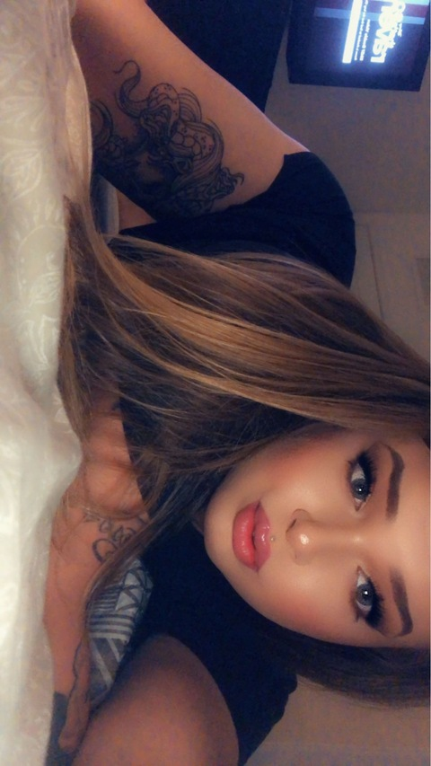 Leaked thefreakyqueenbee header onlyfans leaked