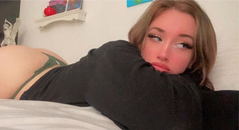 Leaked thesaintvalleta header onlyfans leaked