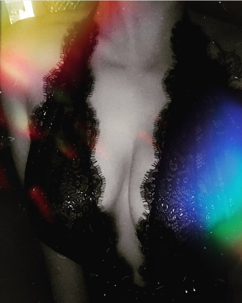 Leaked thetravelingtatas header onlyfans leaked