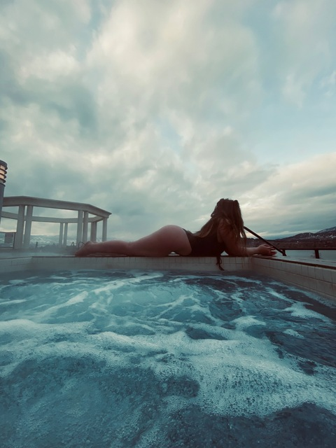 Leaked thevixen02 header onlyfans leaked