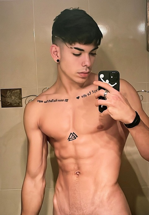 Leaked tonivip06 header onlyfans leaked