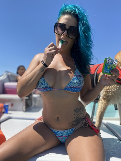 Leaked triisha22 header onlyfans leaked