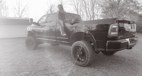 Leaked truckergal393 header onlyfans leaked