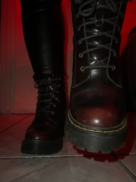 ttwinklettoesies onlyfans leaked picture 2