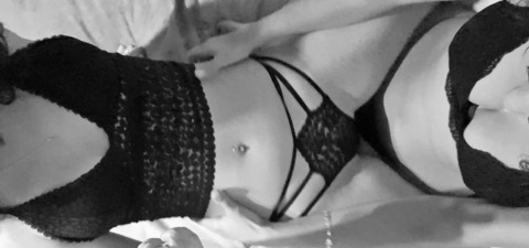 twinspassionvip onlyfans leaked picture 2