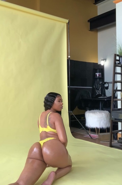 Leaked u236950423 header onlyfans leaked