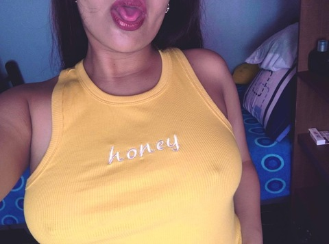 u35472426 onlyfans leaked picture 2