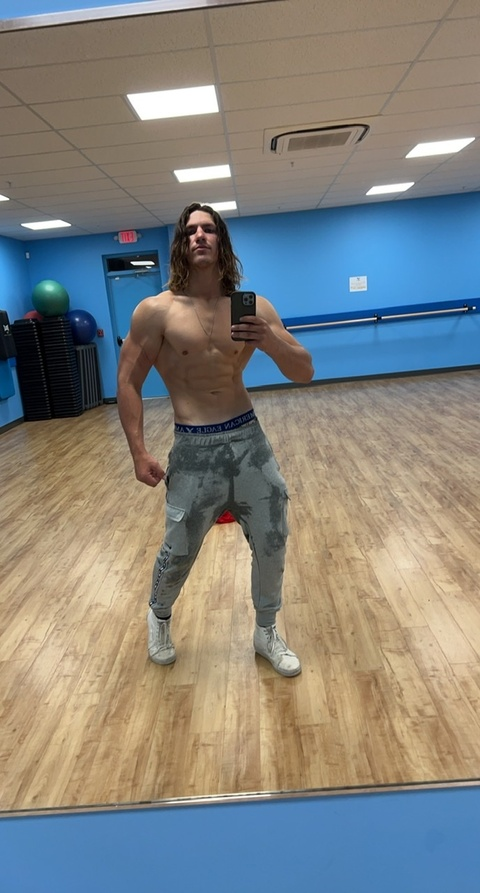 Leaked u63756988 header onlyfans leaked