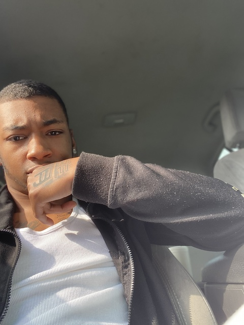 Leaked uni_kel header onlyfans leaked