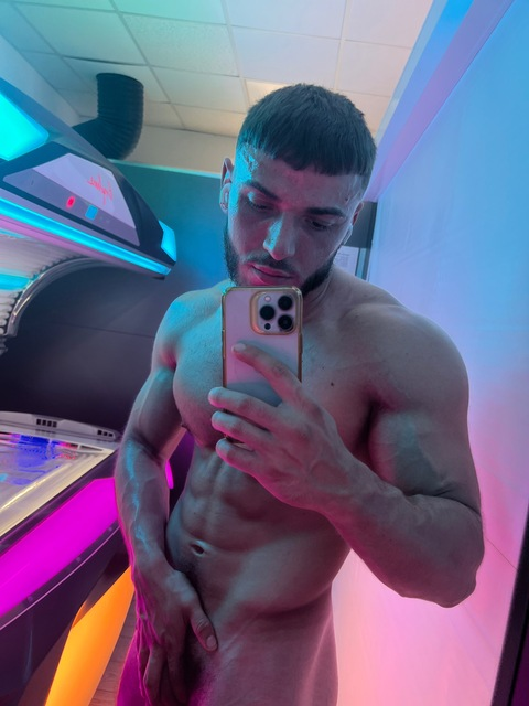 unknownsuspect onlyfans leaked picture 2