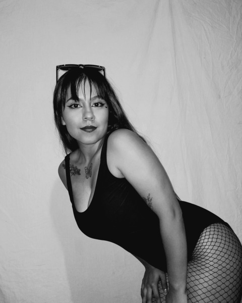 Leaked vare.vr header onlyfans leaked