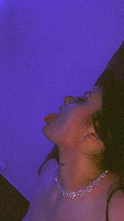 Leaked vikyqueen1 header onlyfans leaked