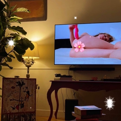 Leaked xxlivy header onlyfans leaked